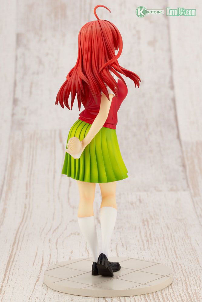 quintessential quintuplets figurine