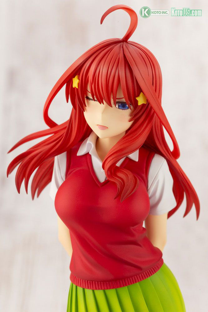 quintessential quintuplets figurine